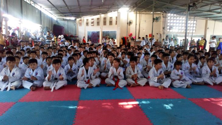 Câu lạc bộ võ thuật Nguyễn Long -Trung Tâm Văn hóa Thể thao huyện Hòa Thành tổ chức kỳ thi lên đai võ Teakwondo
